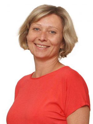 Gabriela Vaníčková, Leiterin des Sekretariats und des Rechnungswesens