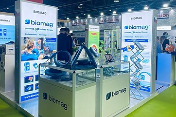Stand der pulsierenden Magnetfeldtherapie auf der Dubai-Messe